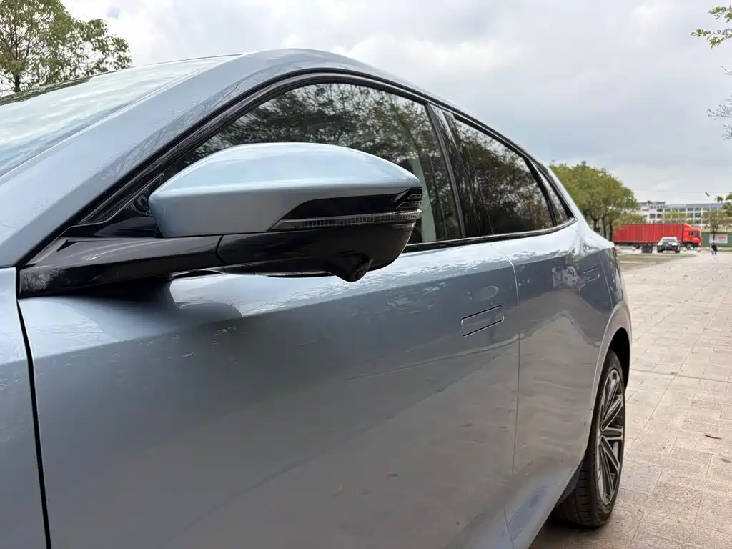 Changan UNI-K 2.0 T Distinguished