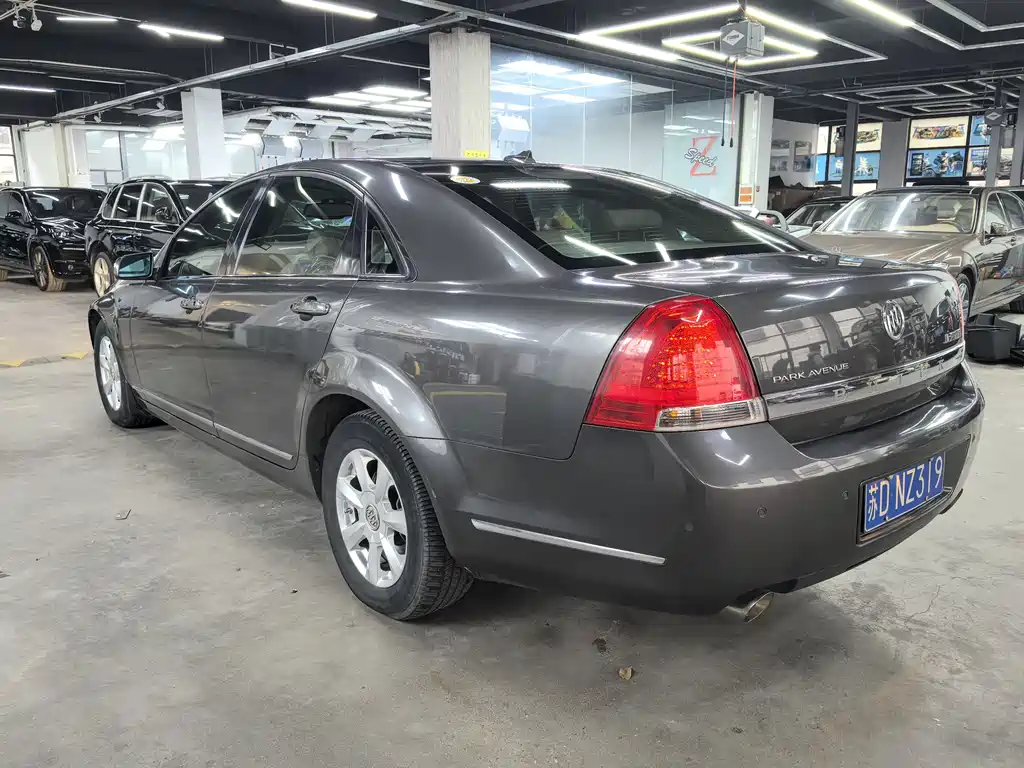 Park Avenue 2.8 Elite