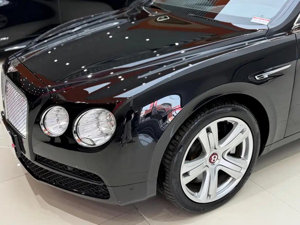 Flying Spur 4.0 T V8 Standard