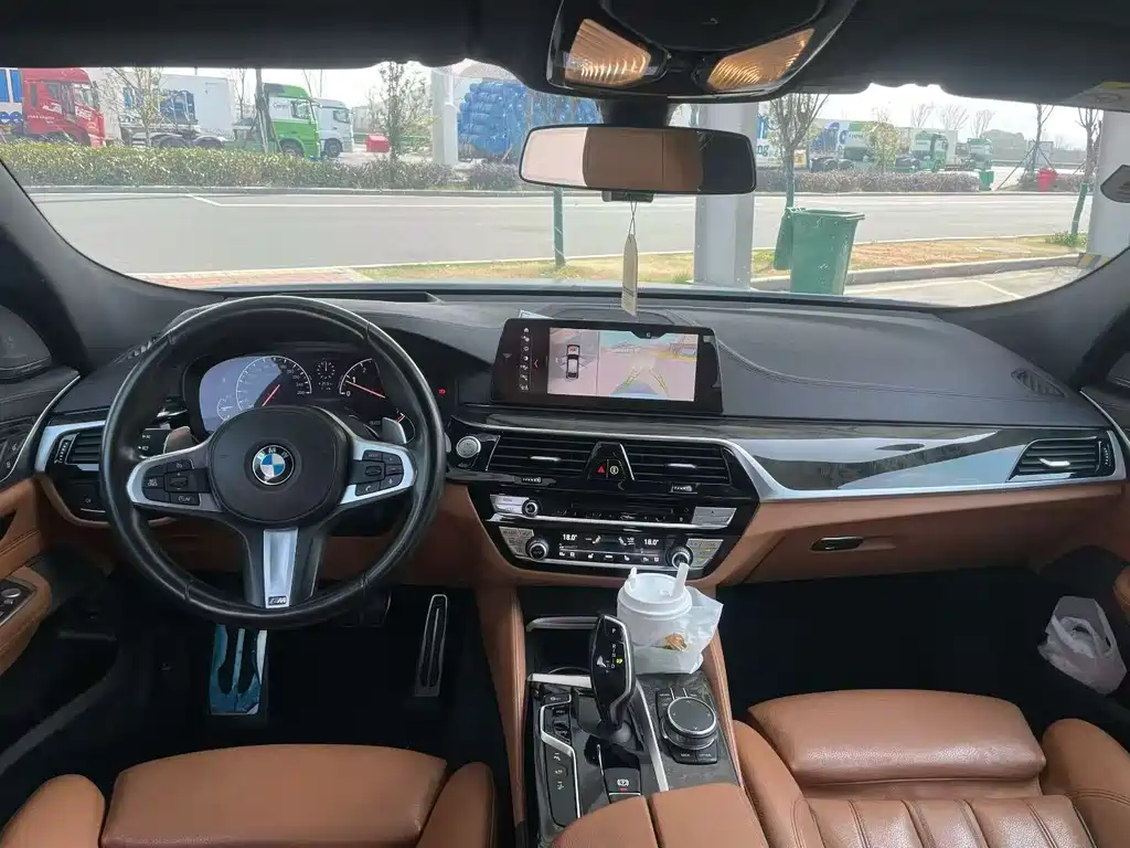 BMW 6 Series GT 630 i M Sport Package