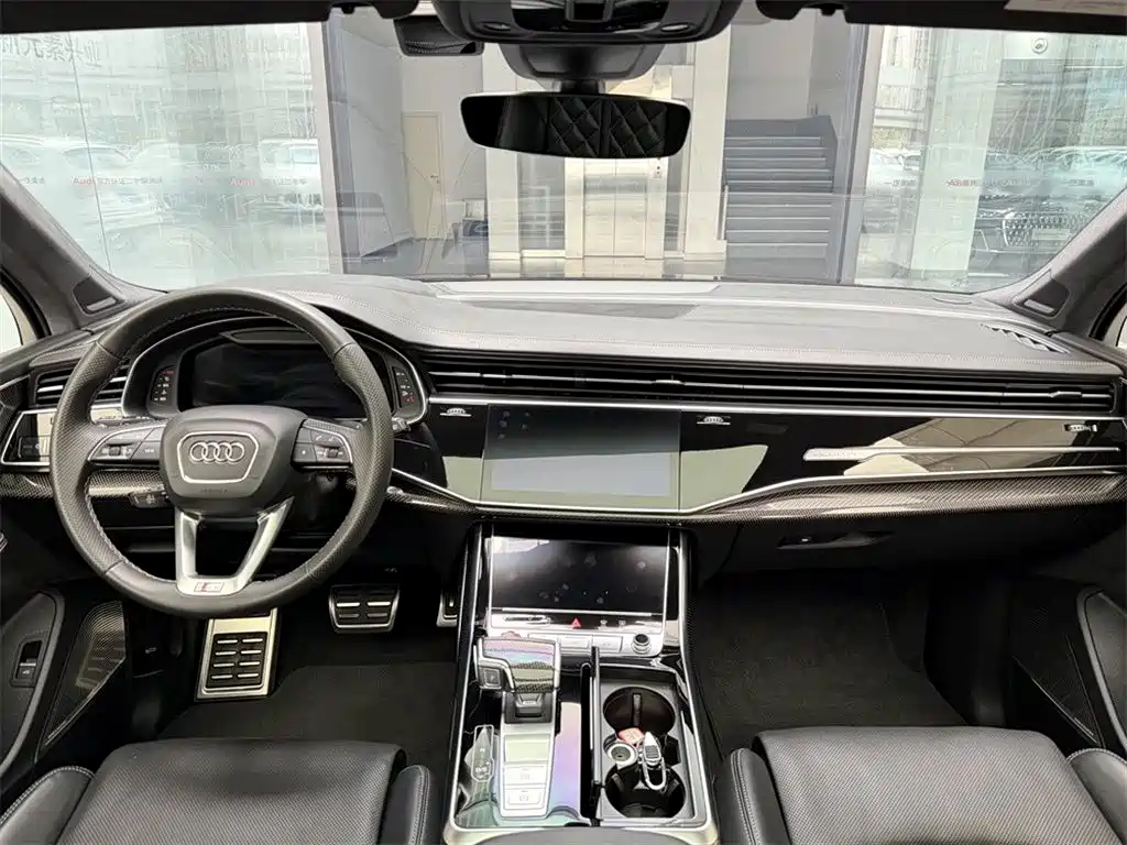Audi SQ7 4.0 TFSI Dark Night Knight