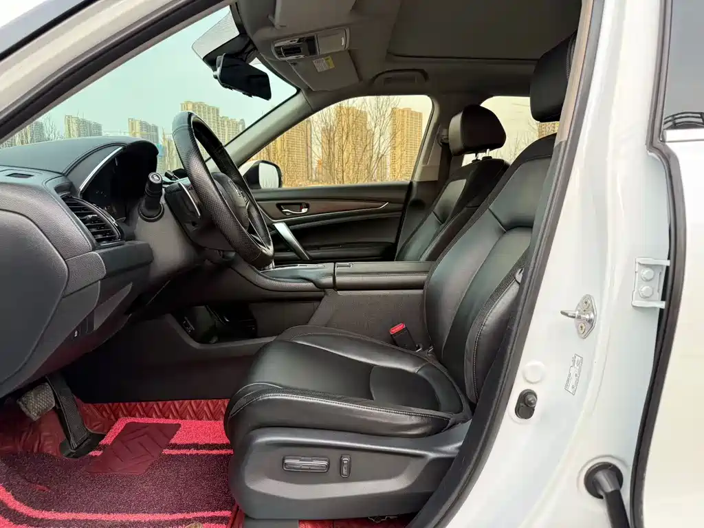 Avancier 240 TURBO 2 WD Premium