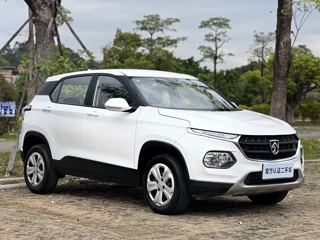 Baojun 510 1.5 L Manual Power Enjoyment 77 kW CN-VI
