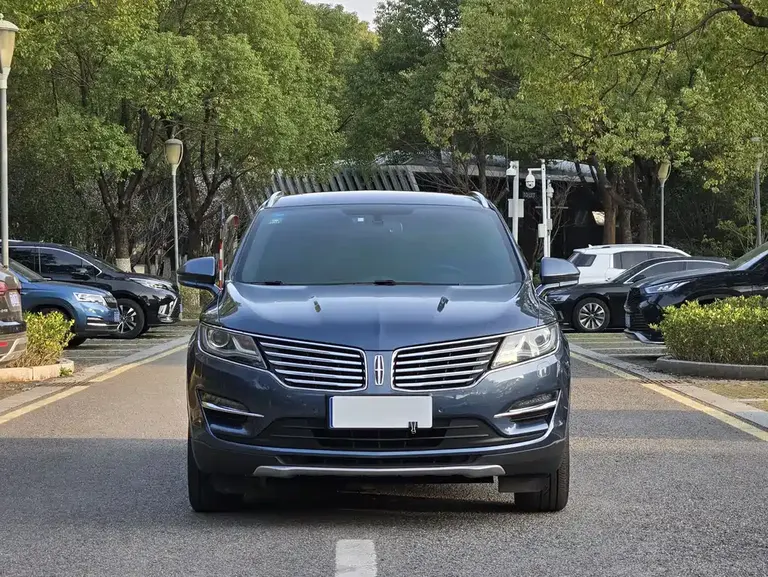 Lincoln MKC 2.0 T 4 WD Honor Shine