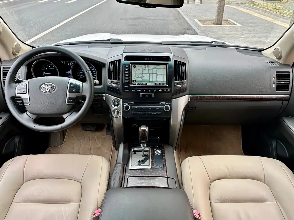 Land Cruiser 4.7 L Auto VX-R