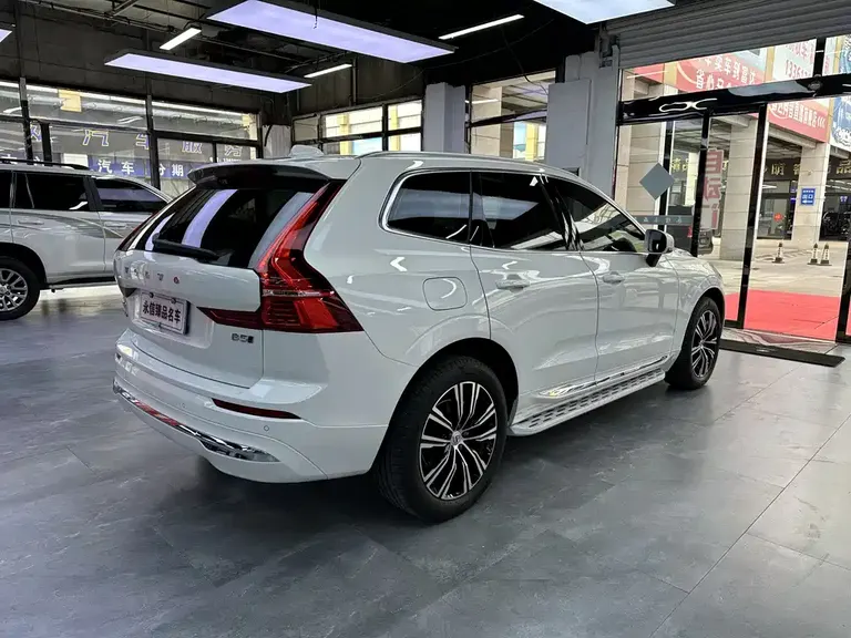 Volvo XC60 B5 4 WD Smart Vision Luxury
