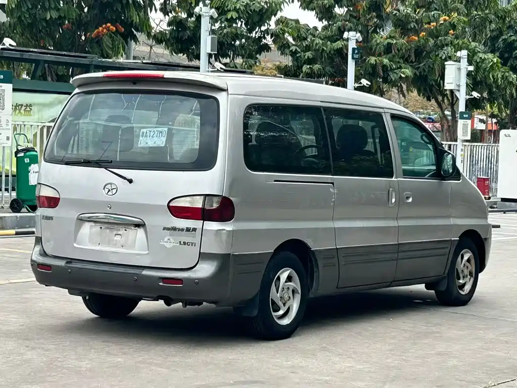 Refine 1.9 T Shuttle Diesel Comfort HFC4 DB1-2 C