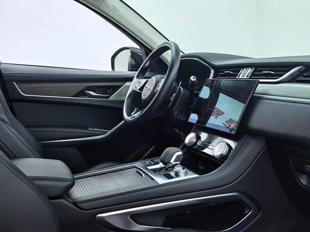 Jaguar F-PACE 250 PS