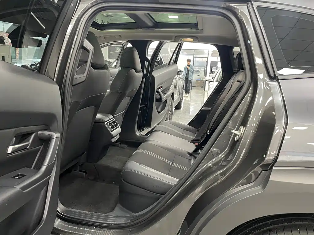 Mazda CX-50 2.0 L