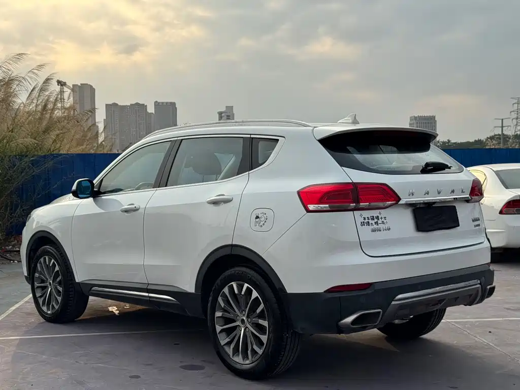 Haval H6 Blue Label 2.0 T Auto 2 WD Smart Style