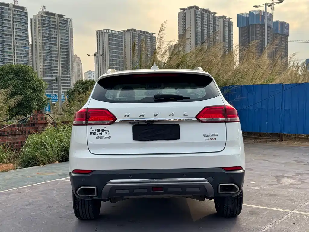 Haval H6 Blue Label 2.0 T Auto 2 WD Smart Style