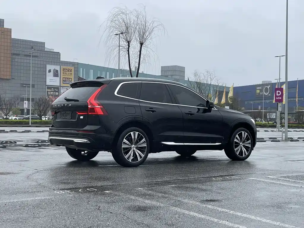 Volvo XC60 PHEV T8 PHEV 4 WD Smart Vision Luxury