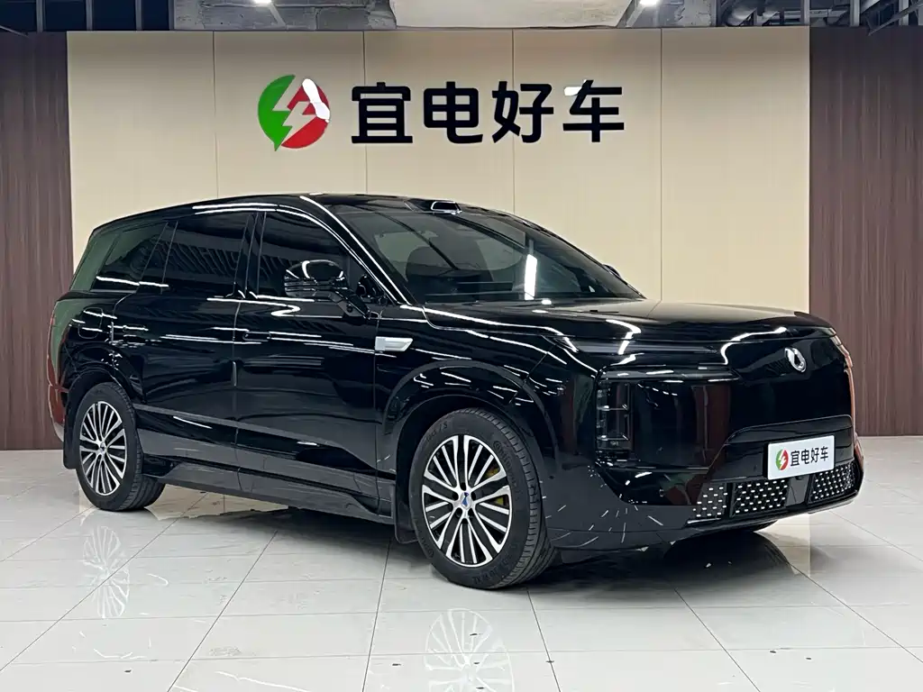 Denza N8 L 腾势N8 L 2025款 尊荣型
