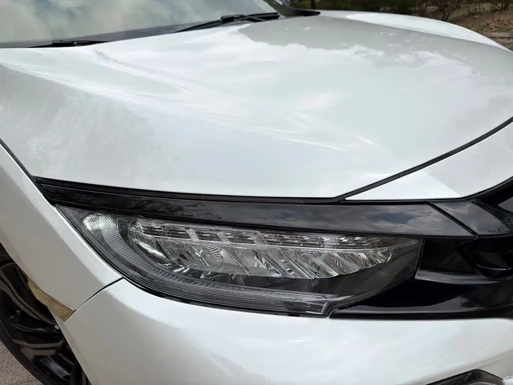 Civic HATCHBACK 220 TURBO CVT Trend Cool Control