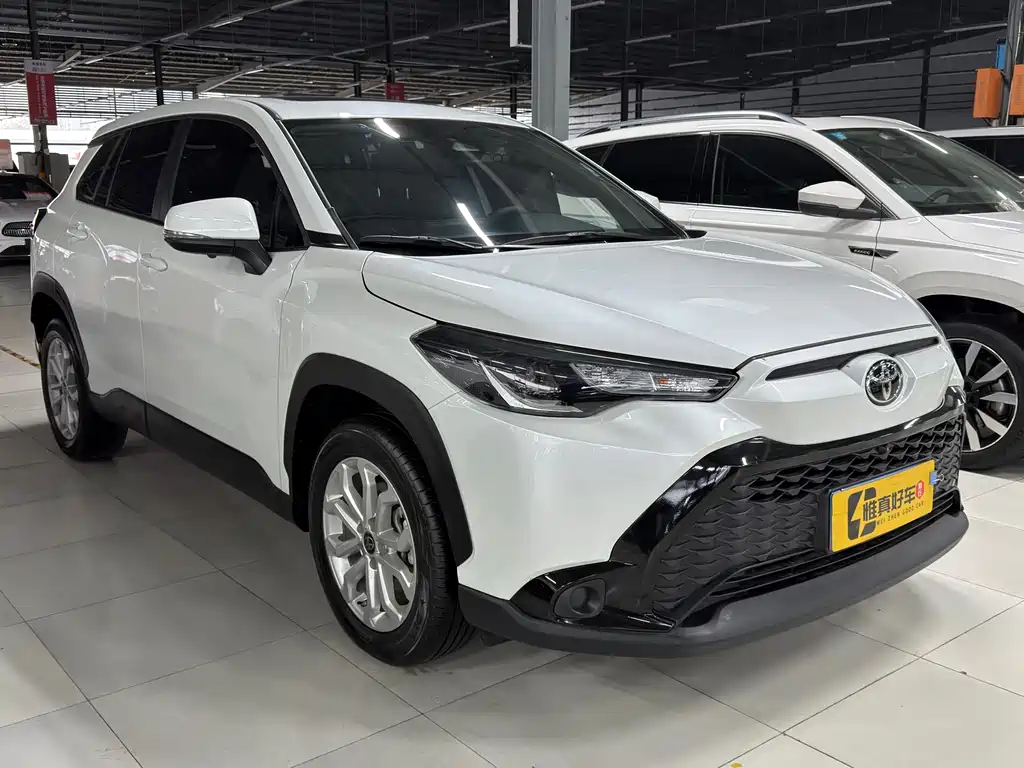 Frontlander 2.0 L CVT Leading