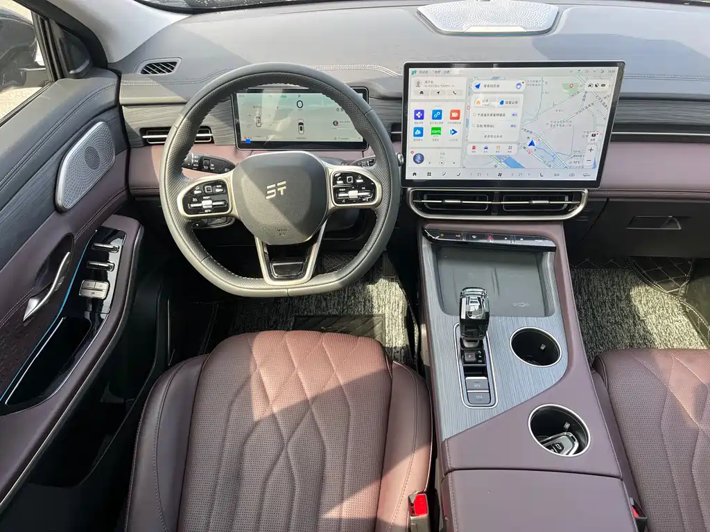 Jetour X90 PRO 2.0 T DCT Luxury 5-seat