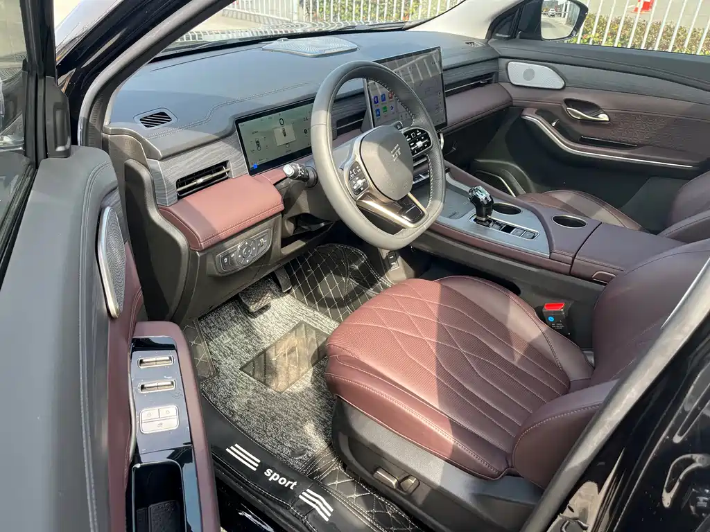 Jetour X90 PRO 2.0 T DCT Luxury 5-seat