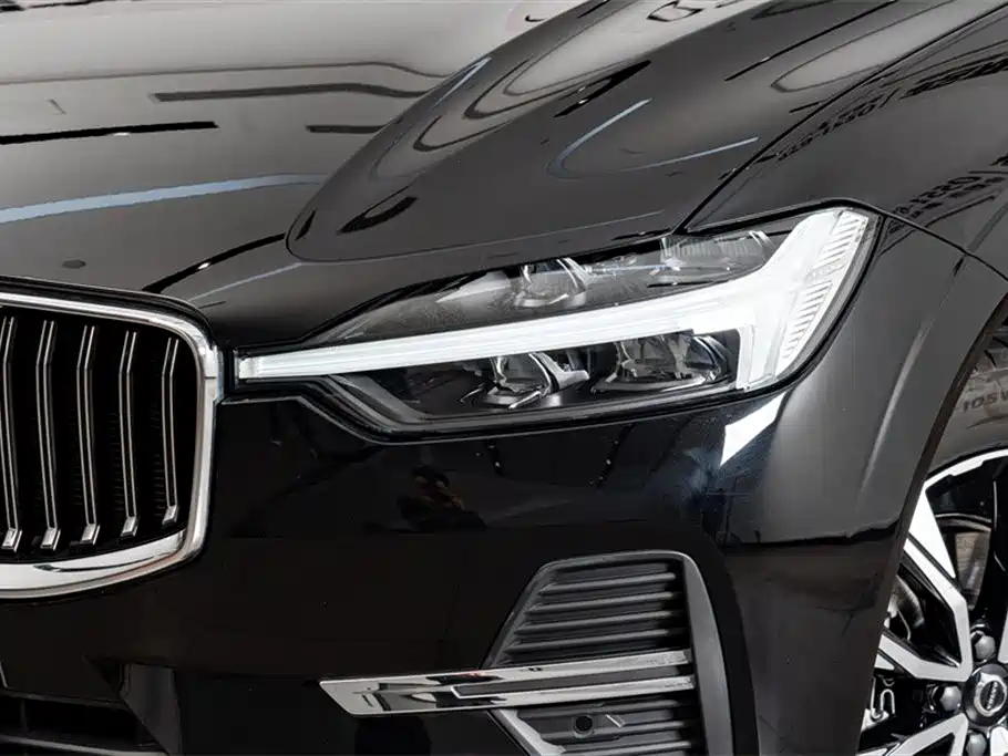 Volvo XC60 B5 4 WD Smart Vision Luxury