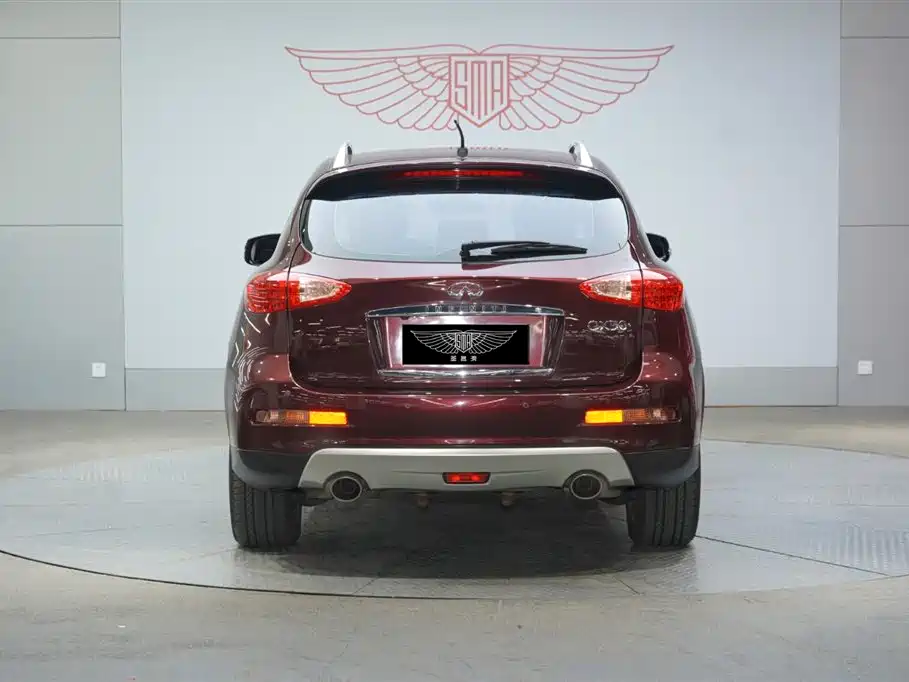 Infiniti QX50 2.5 L Joy