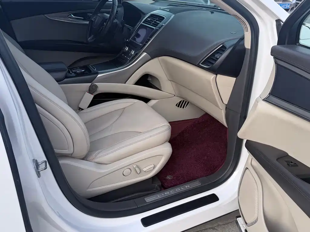 Nautilus (Import) 2.0 T 2 WD Premium CN-V