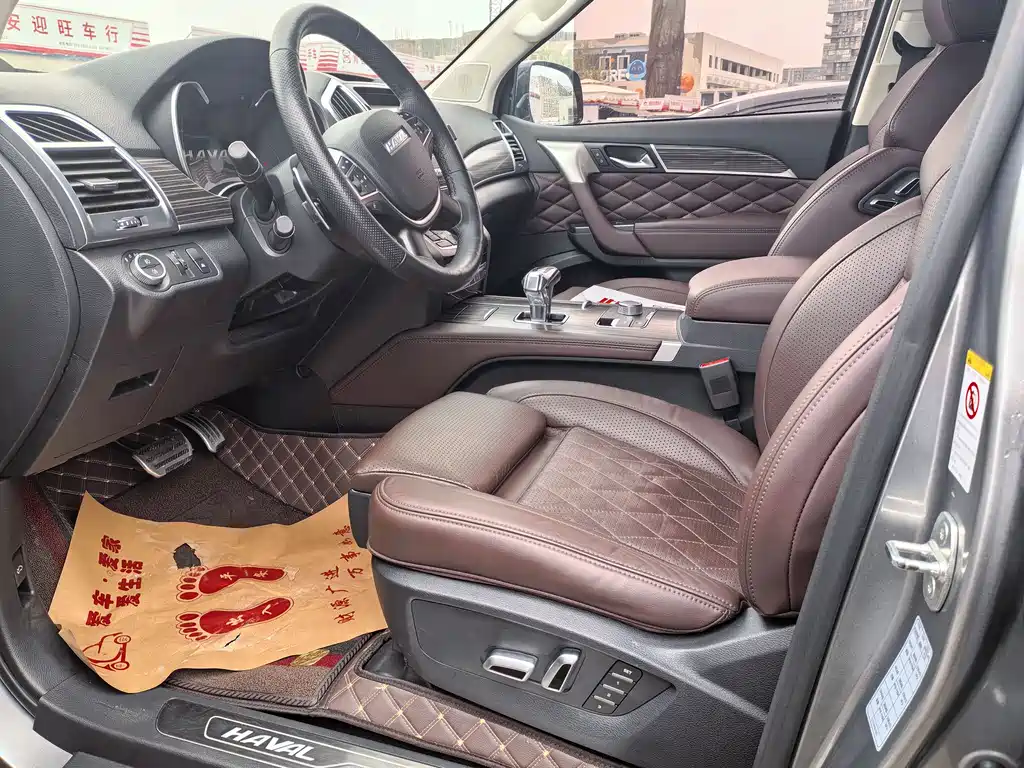 Haval H9 2.0 T Gasoline 4 WD Distinguished 7-seat