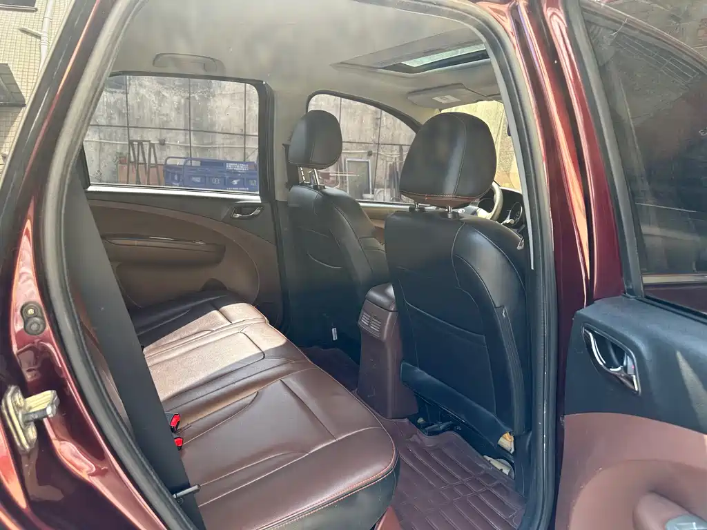 Joyear X5 1.6 L Manual Luxury
