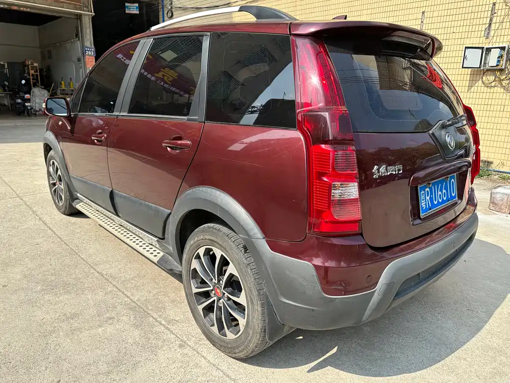 Joyear X5 1.6 L Manual Luxury