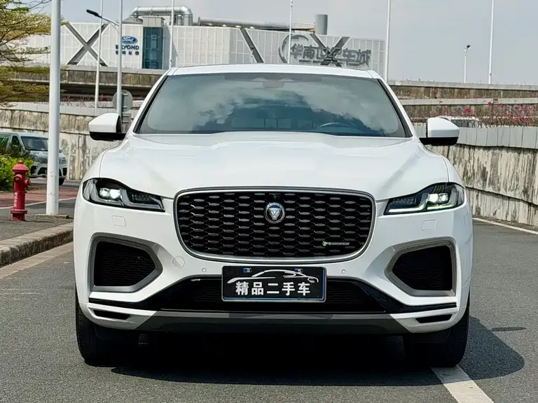 Jaguar F-PACE 250 PS R-Dynamic S