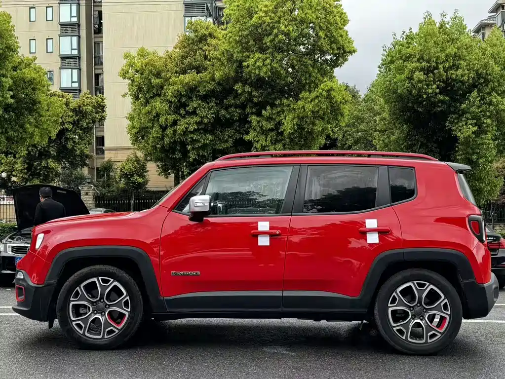 Renegade 1.4 T Auto Intelligent