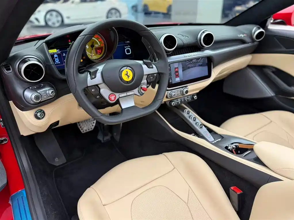 Portofino 3.9 T M