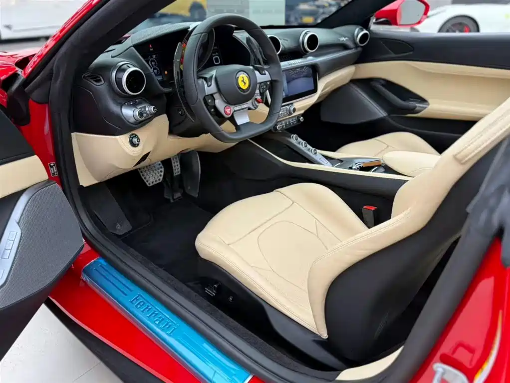 Portofino 3.9 T M
