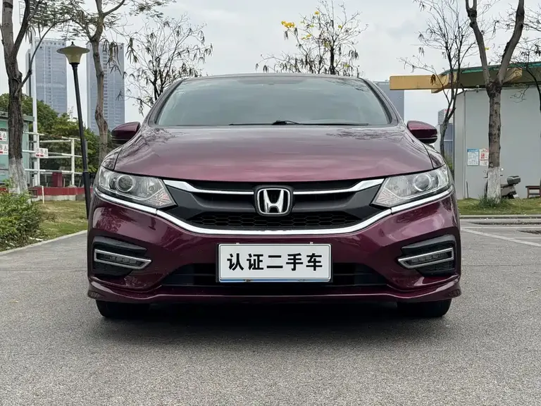 Honda Jade 1.8 L Auto Comfort 5-seat
