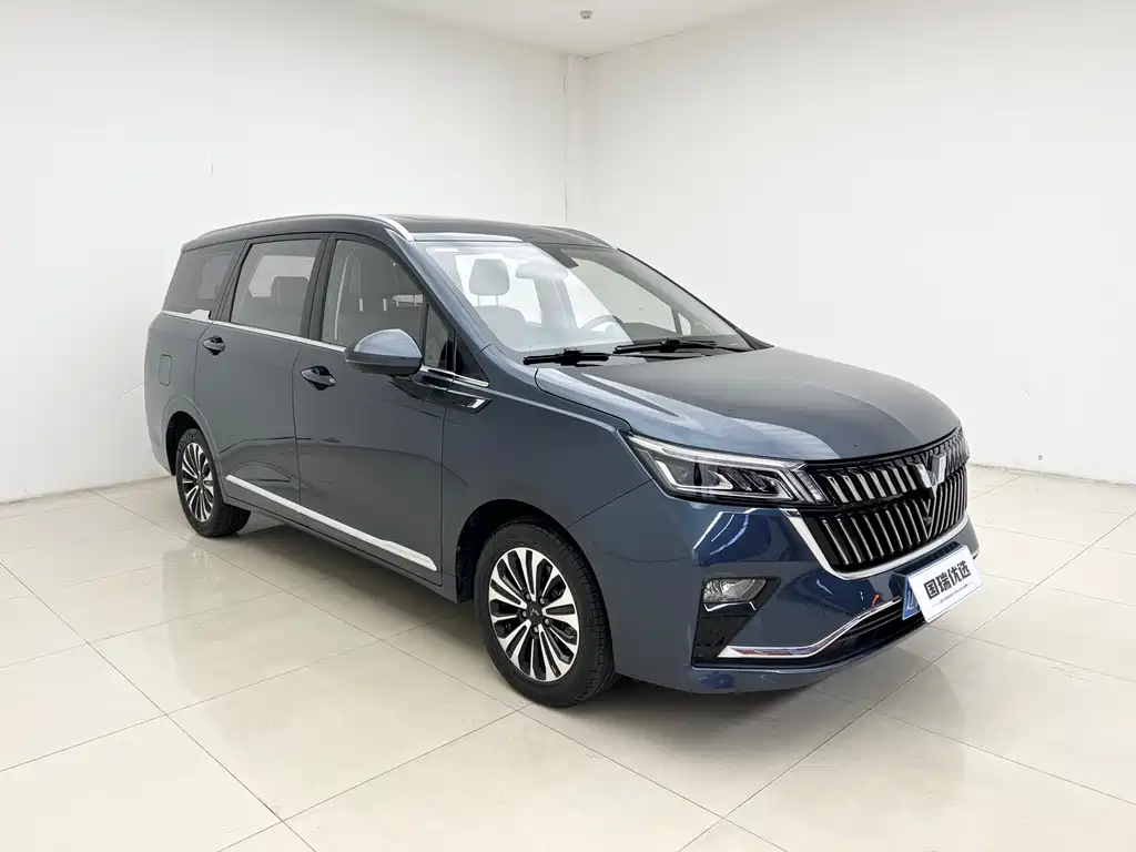 Wuling Jiachen 1.5 T CVT Premium Flagship