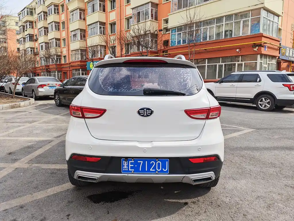 Junpai D60 骏派D60 2017款 1.5 L 手动标准型