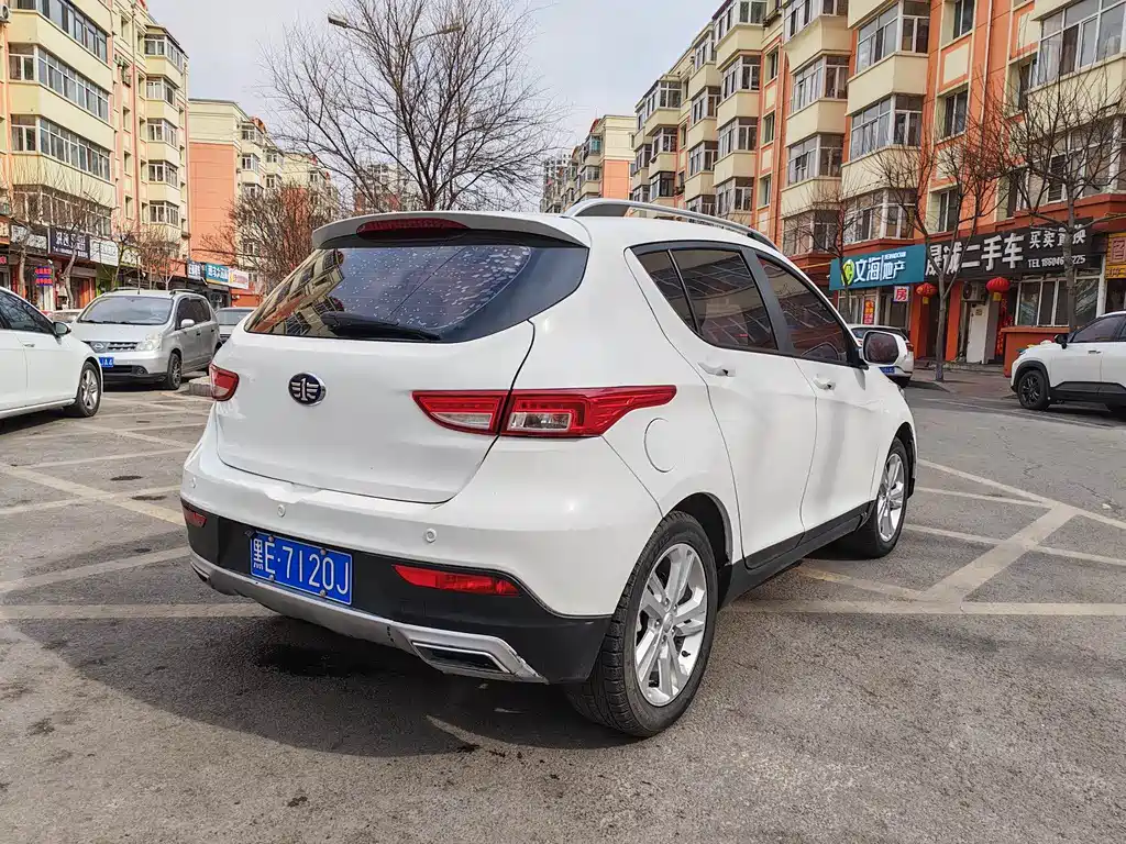 Junpai D60 骏派D60 2017款 1.5 L 手动标准型