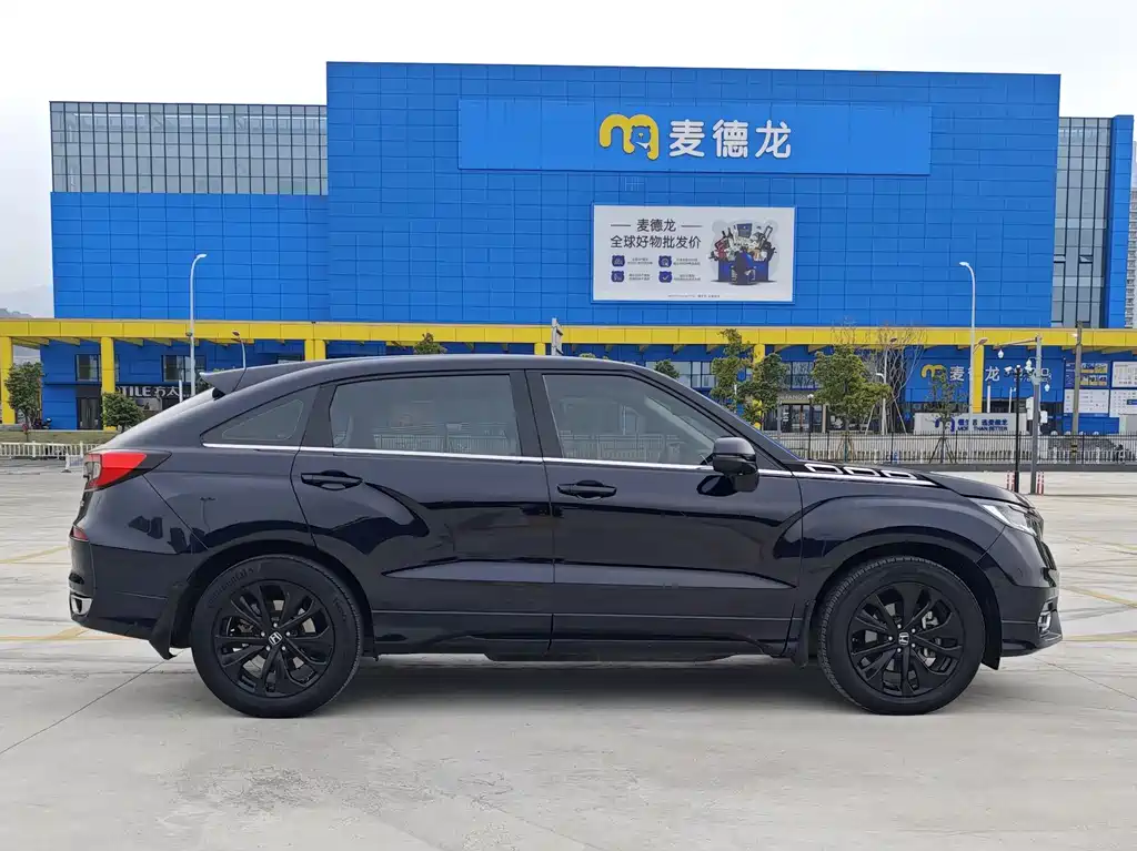 Avancier 240 TURBO 2 WD Premium