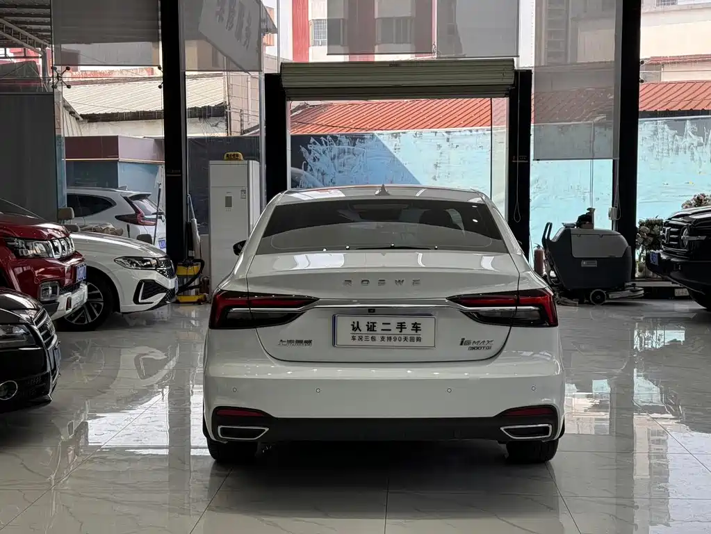 Roewe i6 MAX 荣威i6 MAX 2020款 300 TGI 自动爽酷智驾版