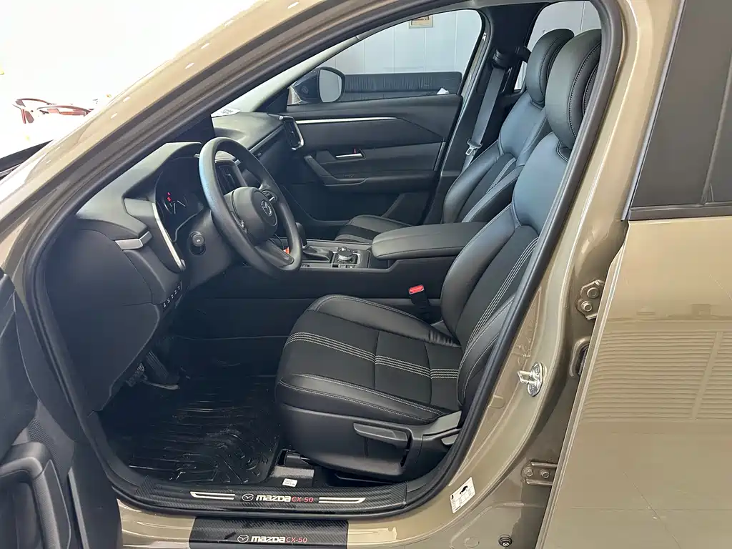 Mazda CX-50 2.0 L