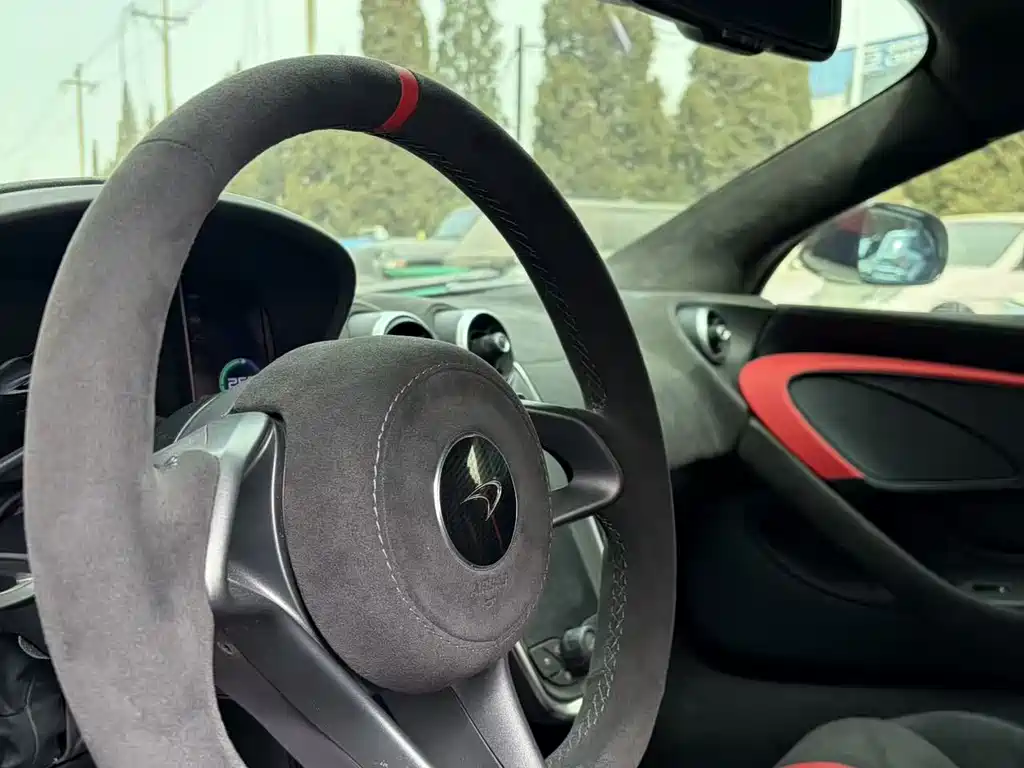 McLaren 570 570 S 3.8 T Coupe