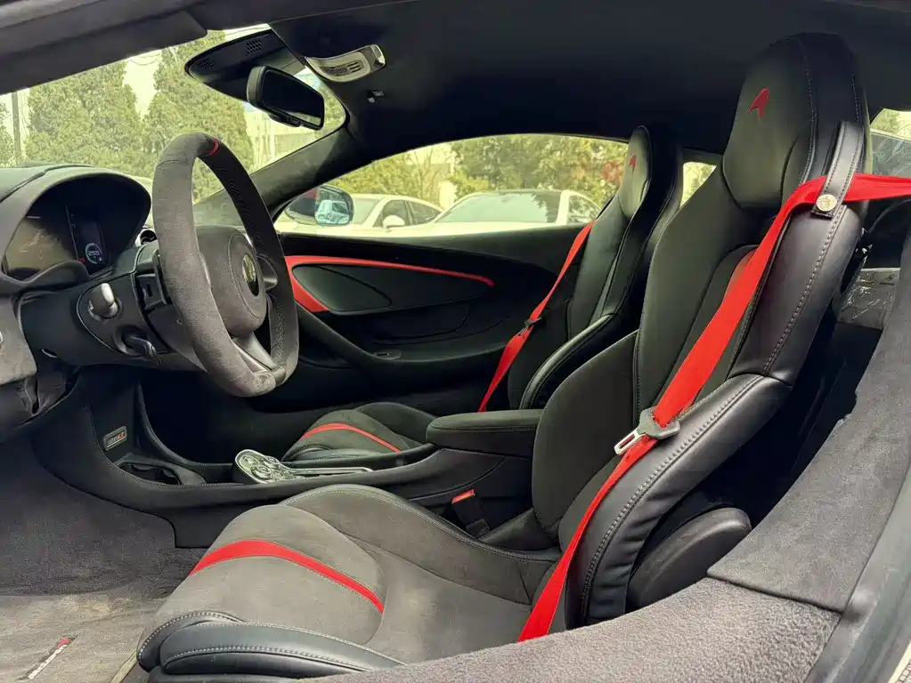 McLaren 570 570 S 3.8 T Coupe