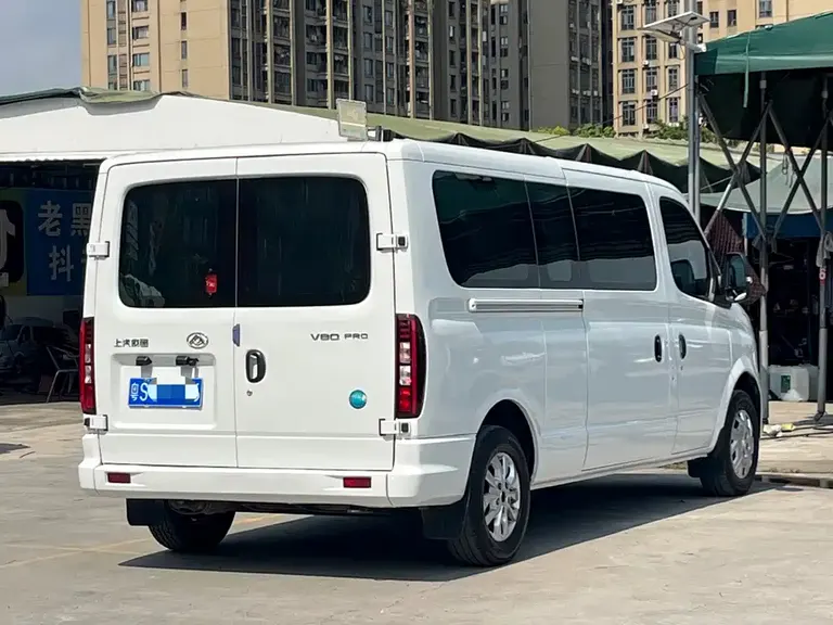 Maxus Xintu V80 Aoyuntong 6 MT LWB Super Low Roof 147 Ps 6 7 8 9-seat