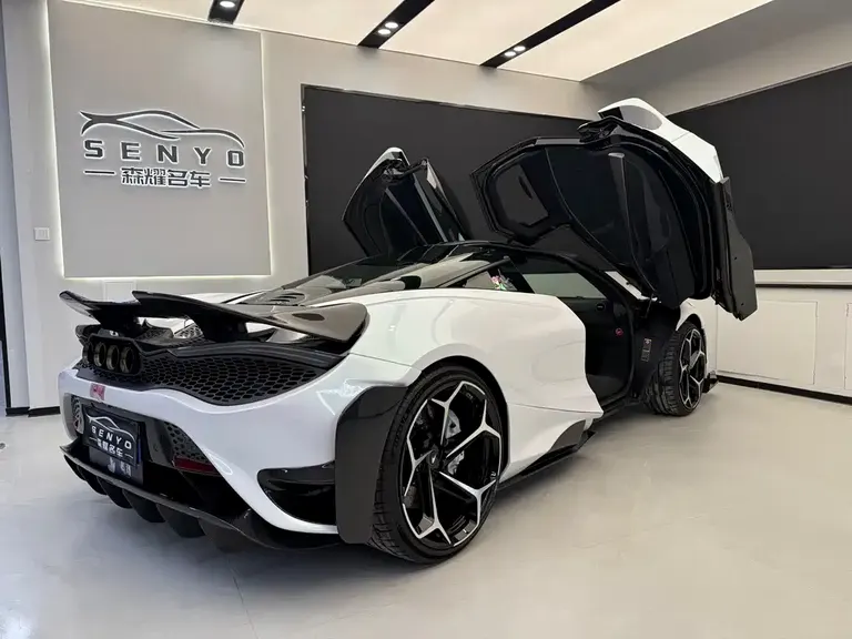 McLaren 720 S 4.0 T Coupe