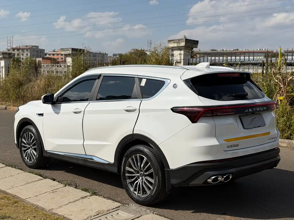 Jetour X70 PLUS 1.5 T Elite 5-seat