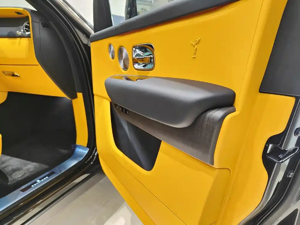 Cullinan 4-seat