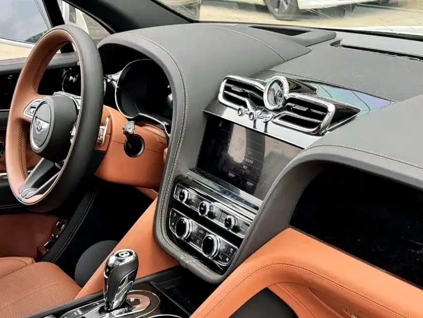 Bentayga PHEV 3.0 T PHEV