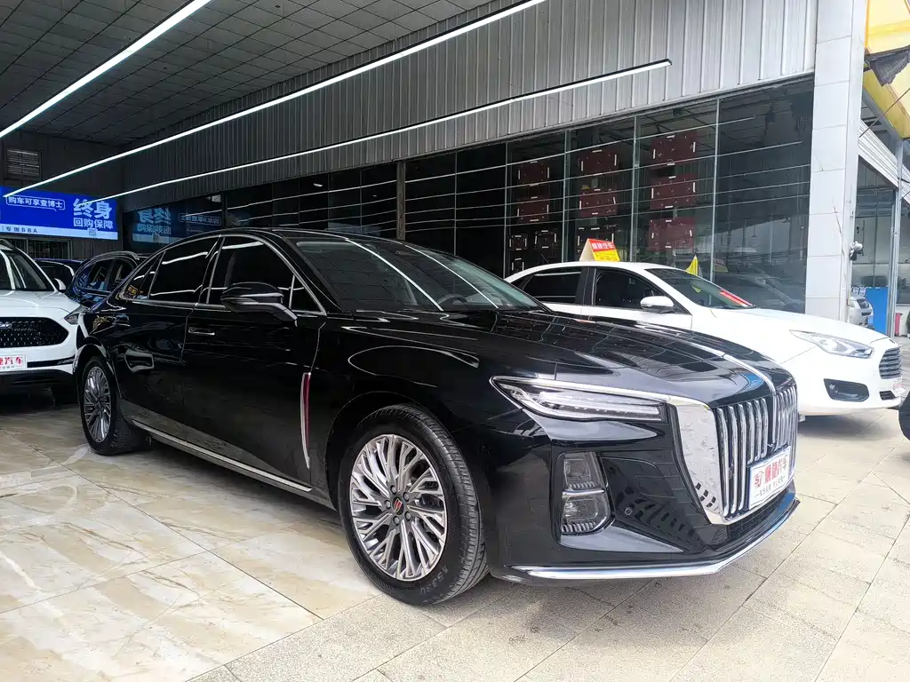 Hongqi H5 2.0 T Auto Connected Flagship