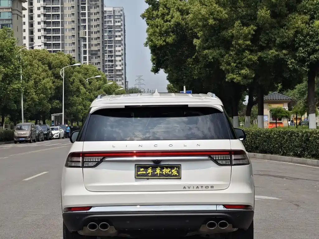 Aviator 3.0 T V6 4 WD Premium