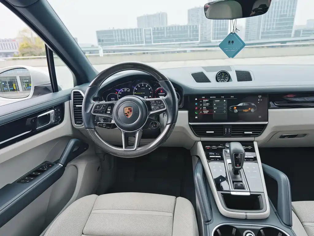 Cayenne NEV Cayenne E-Hybrid 2.0 T