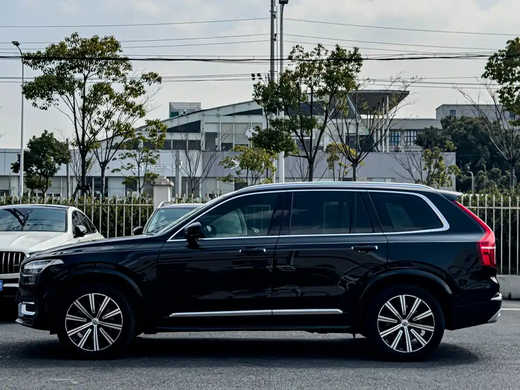 Volvo XC90 B6 Smart Grace Luxury 7-seat