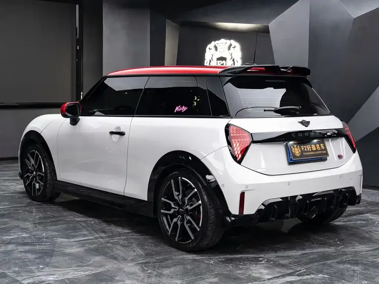 MINI JCW JOHN COOPER WORKS